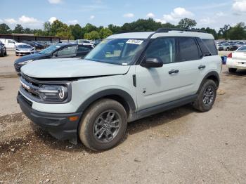  Salvage Ford Bronco