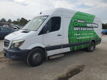  Salvage Mercedes-Benz Sprinter