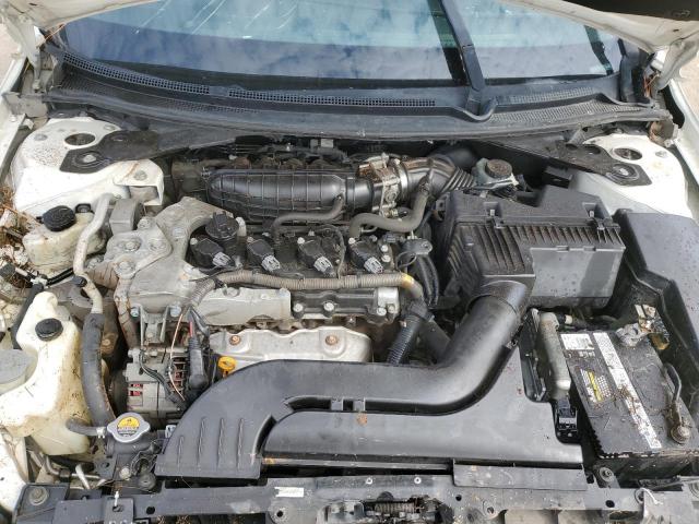Nissan Altima Base Image 12