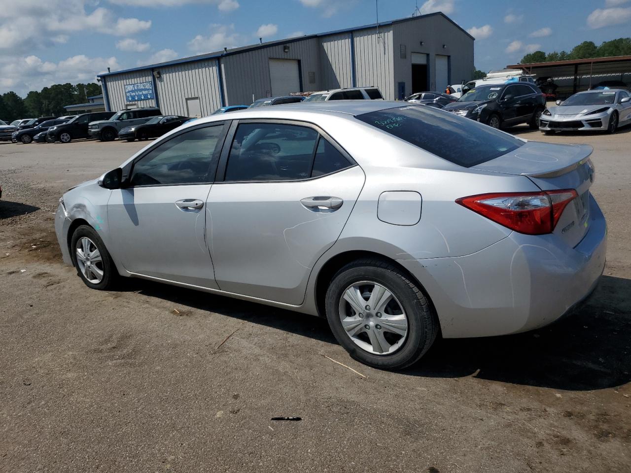 Toyota Corolla L Image 8