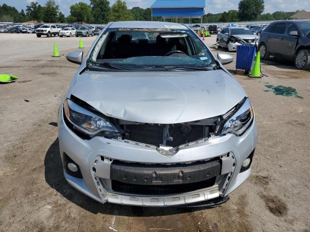 Toyota Corolla L Image 11