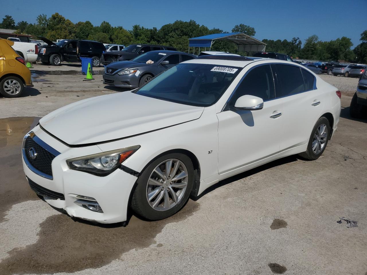 INFINITI Q50 Base Image 1