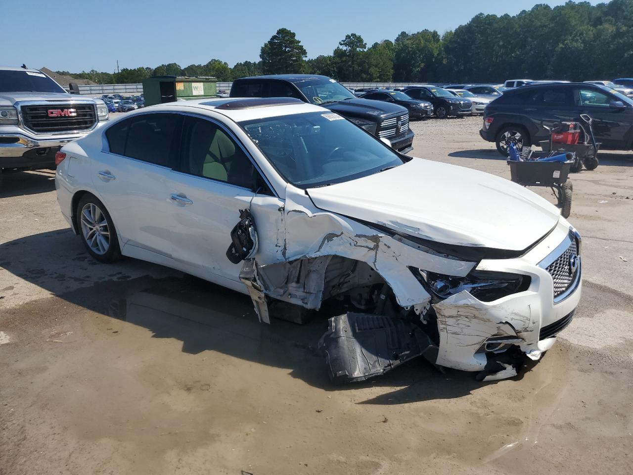 INFINITI Q50 Base Image 2