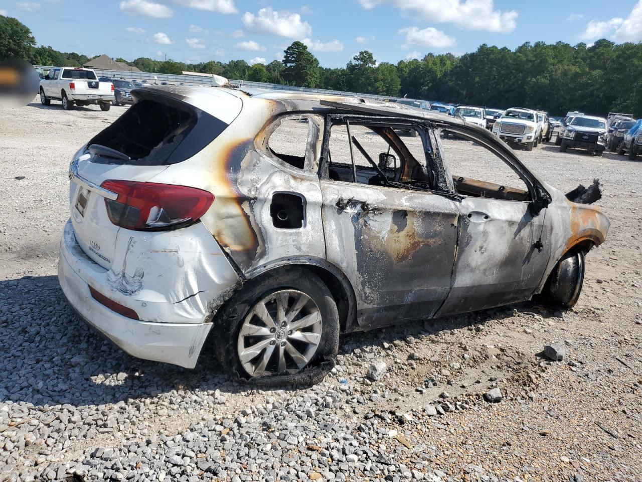 Buick Envision Essence Image 3