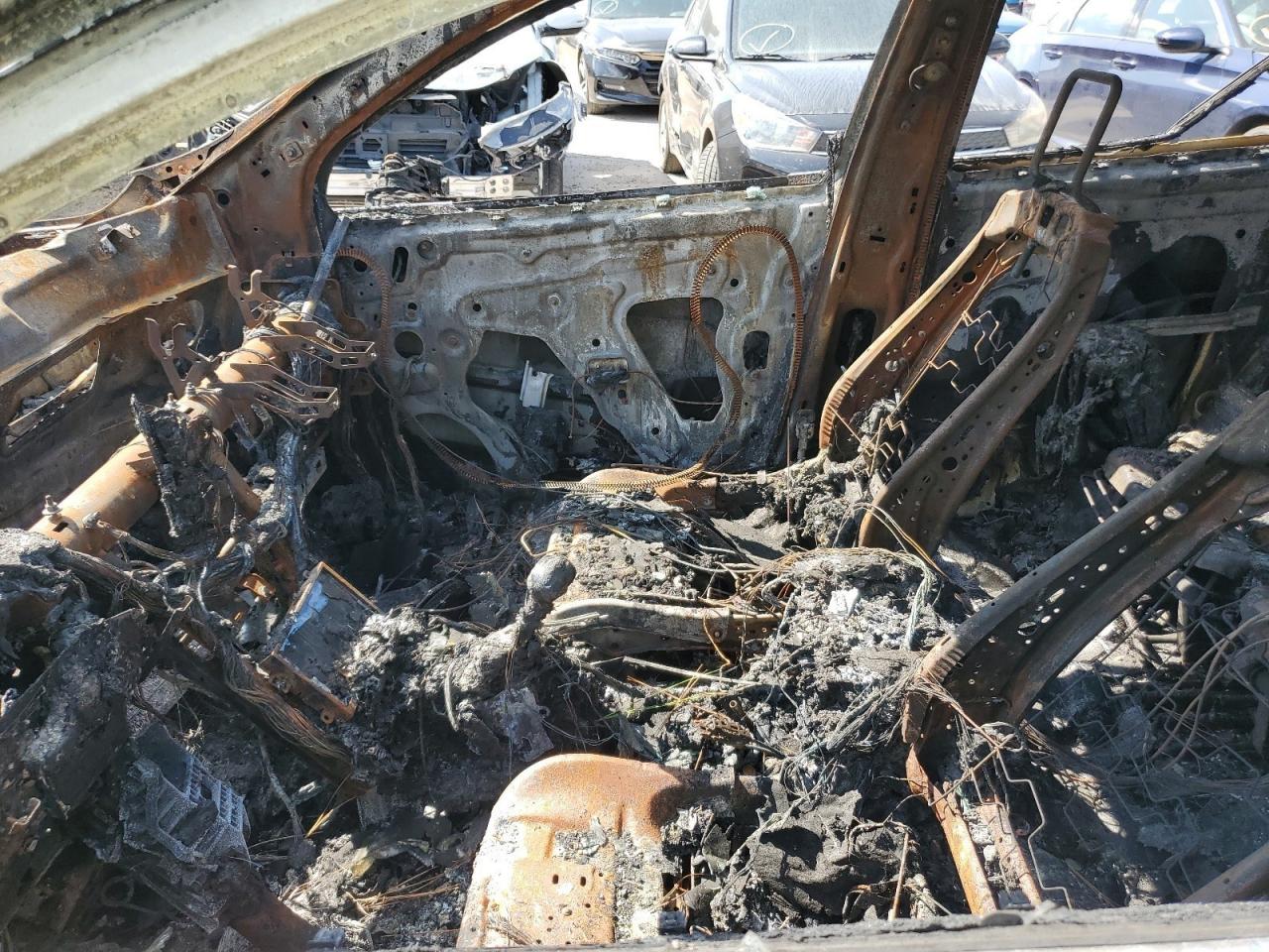 Buick Envision Essence Image 10