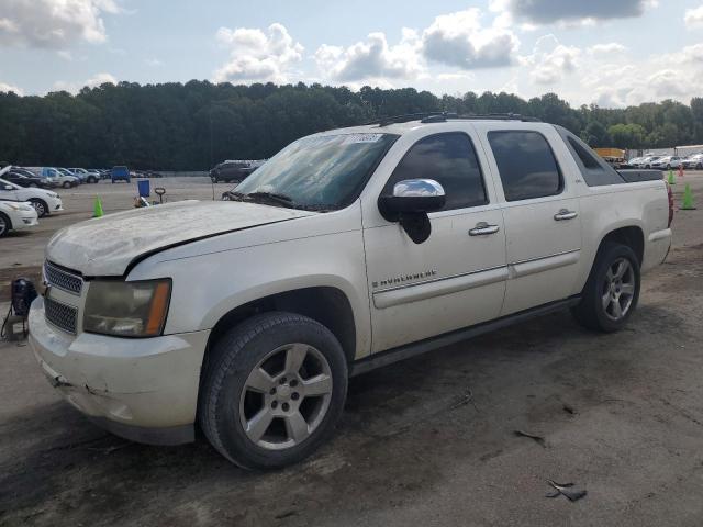  Salvage Chevrolet Avalanche
