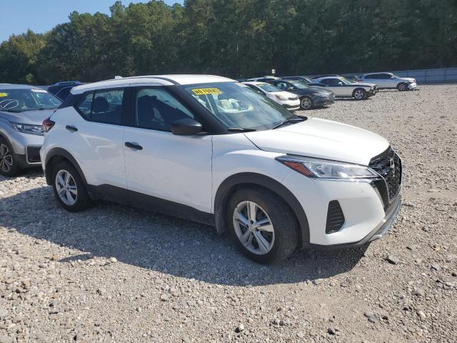 Nissan Kicks S Image 14