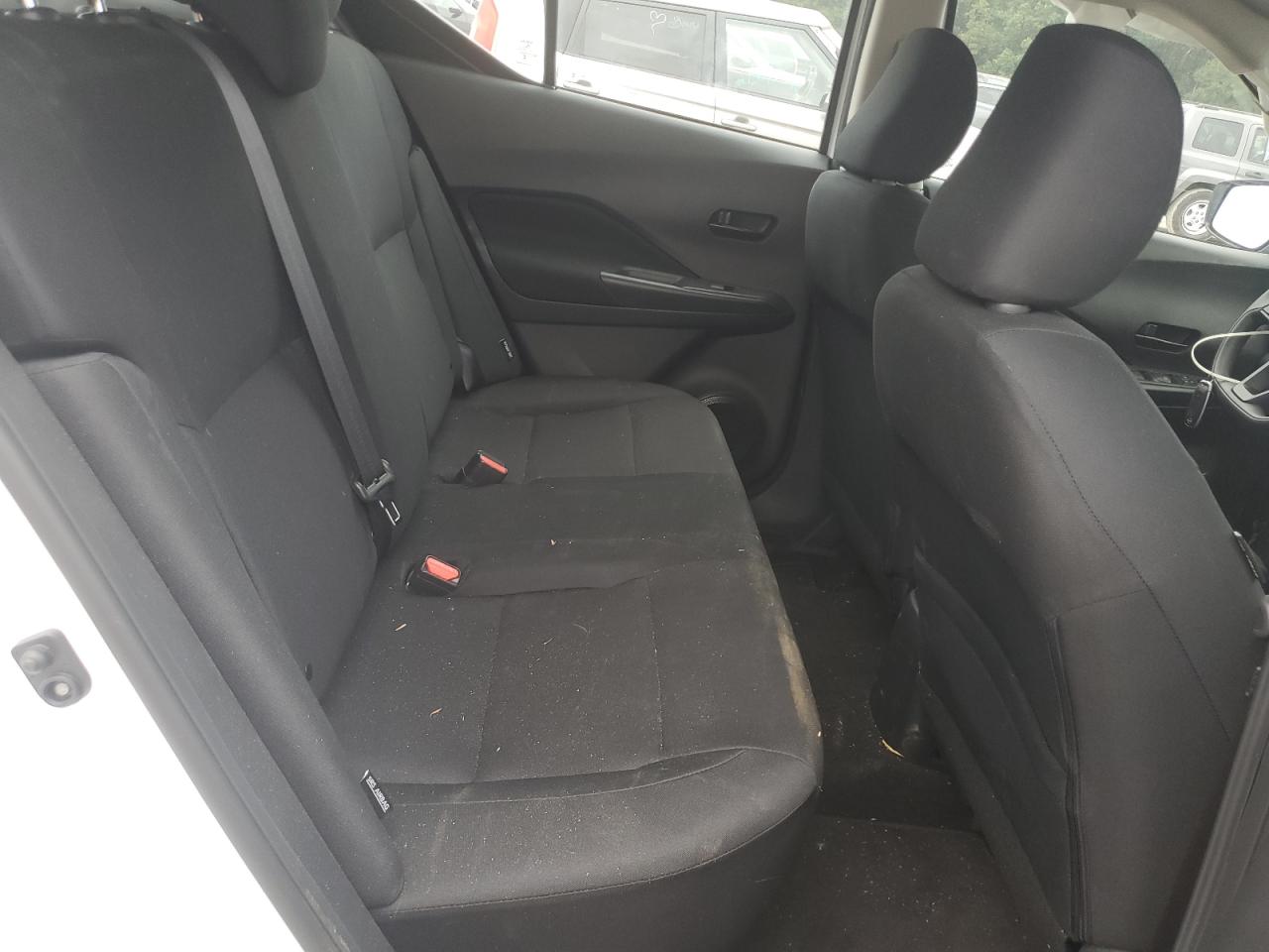 Nissan Kicks S Image 7