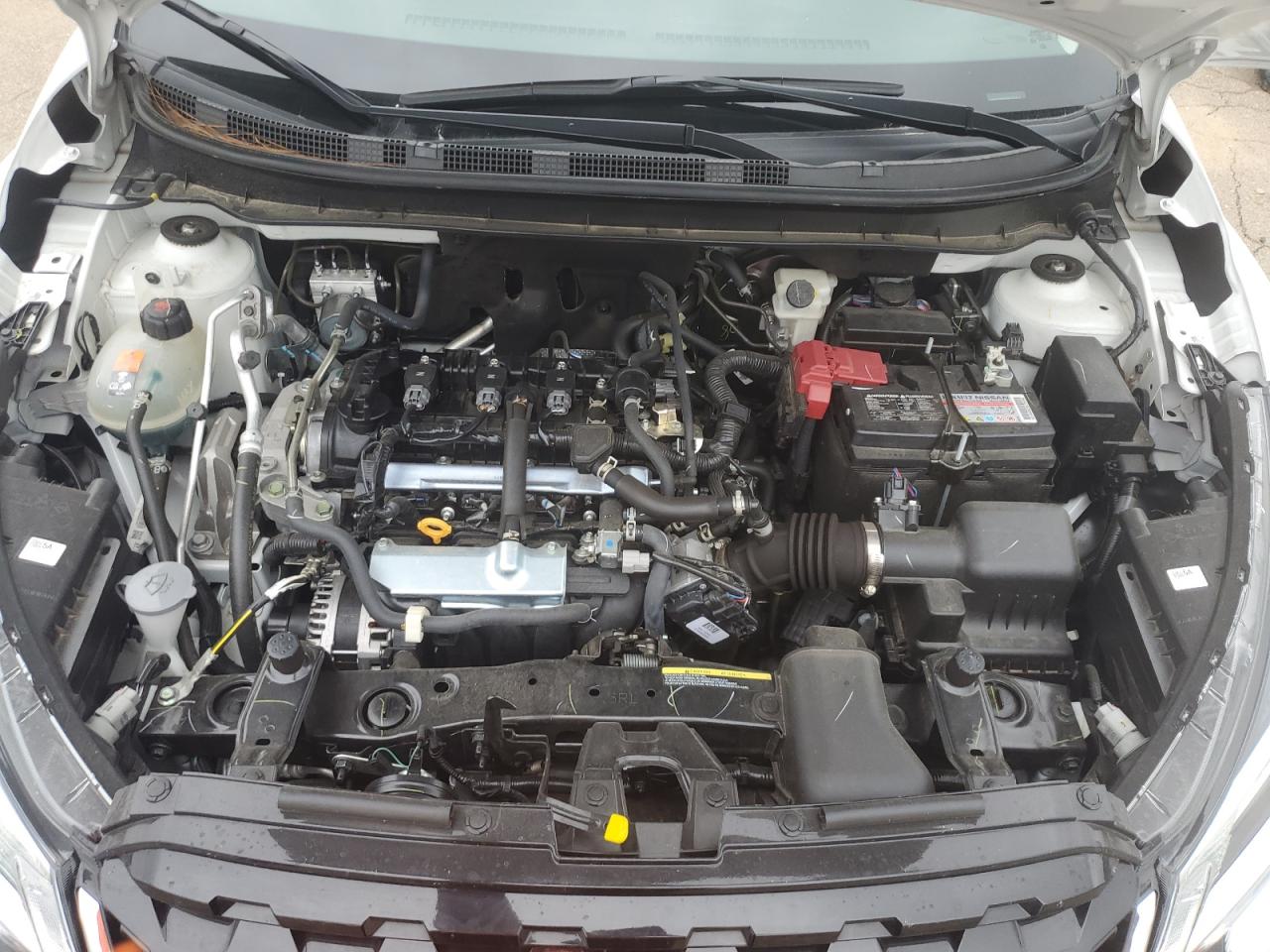 Nissan Kicks S Image 9