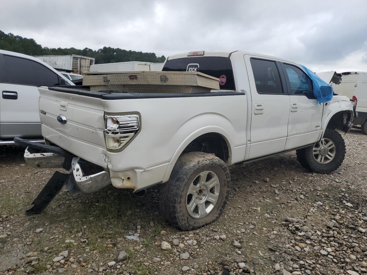 Ford F-150 Supercrew Image 3