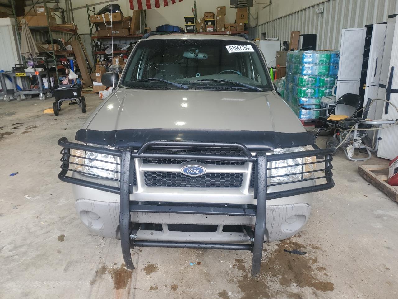 Ford Explorer Image 5