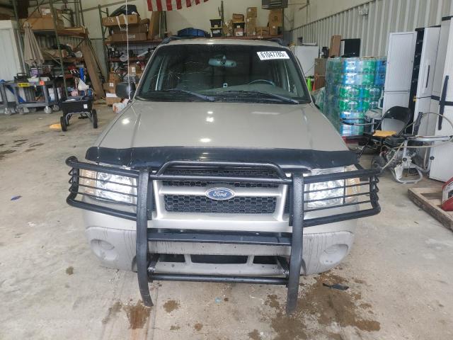 Ford Explorer Image 5