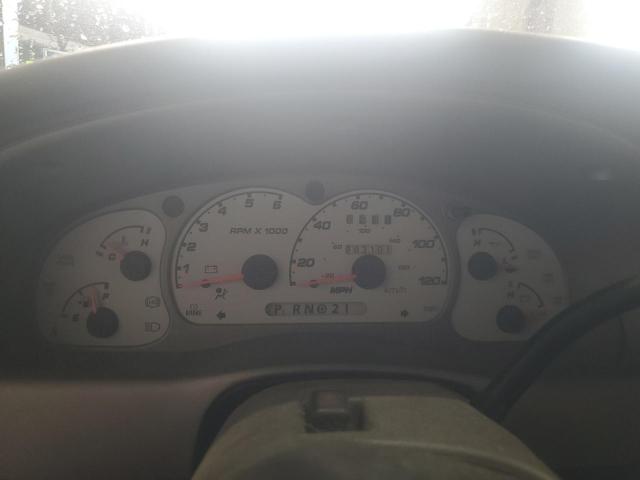 Ford Explorer Image 9