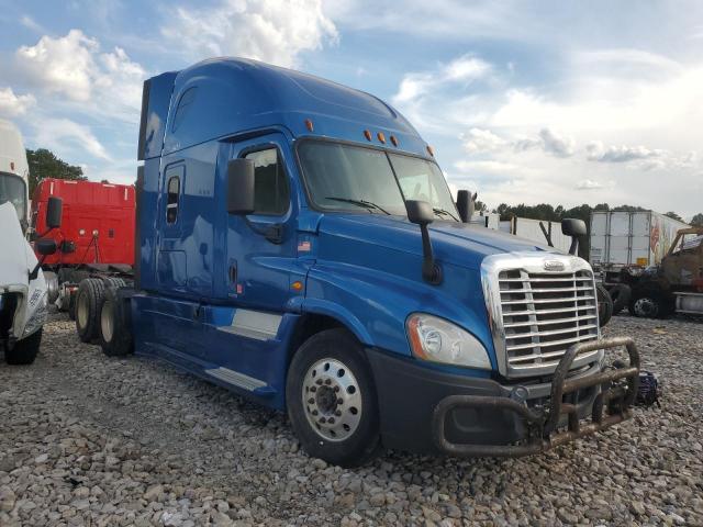  Salvage Freightliner Cascadia 1