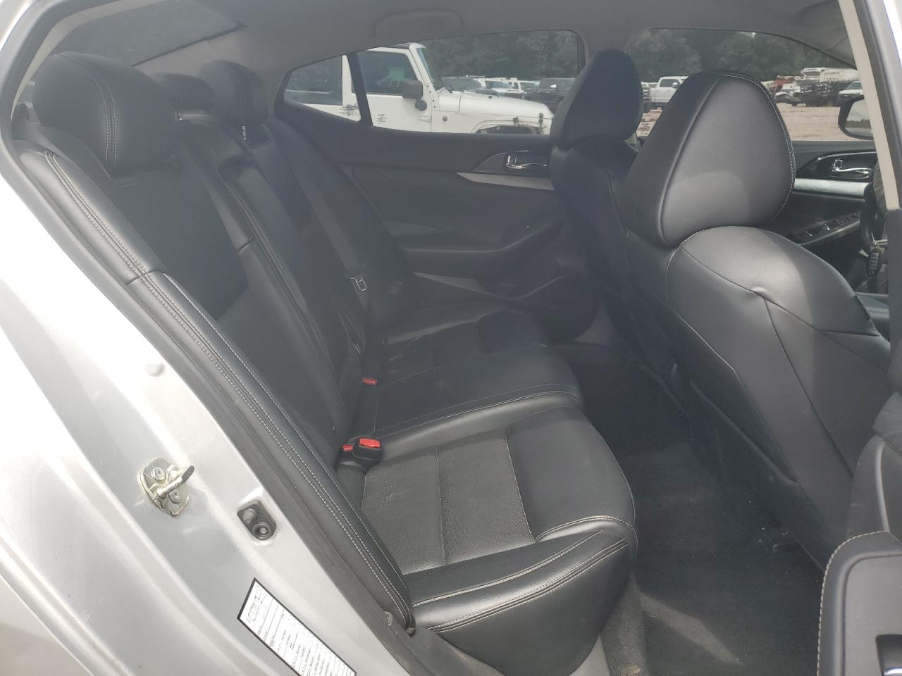 Nissan Maxima 3.5s Image 7