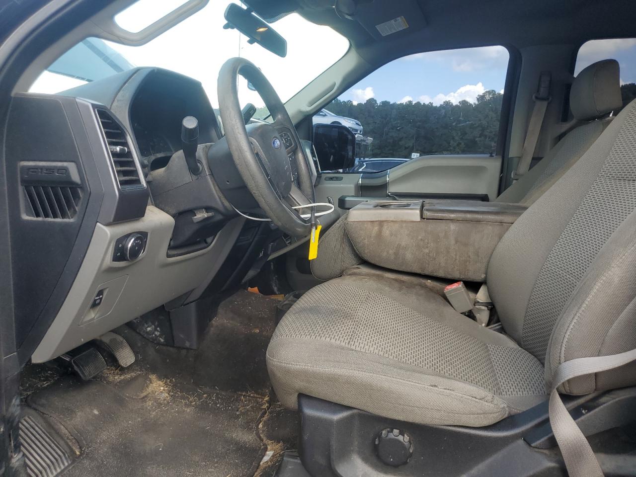 Ford F-150 Supercrew Image 3