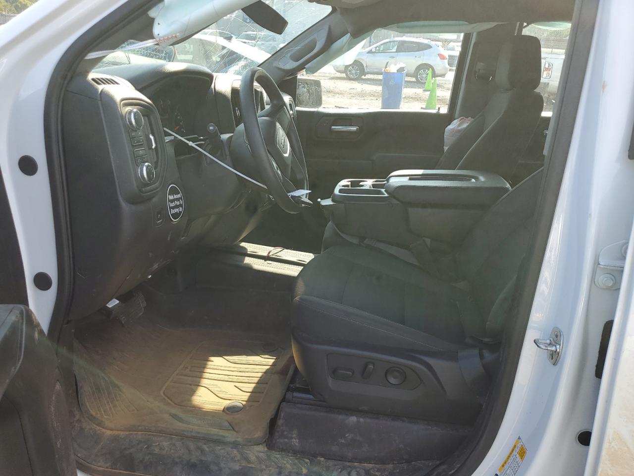 GMC Sierra K1500 Image 9