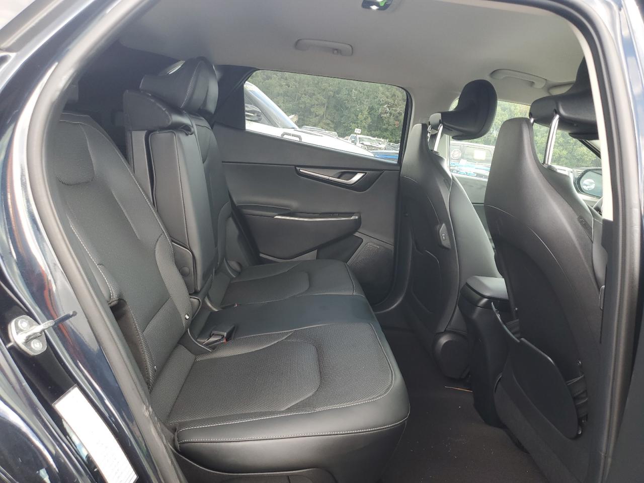 Kia EV6 Light Image 6