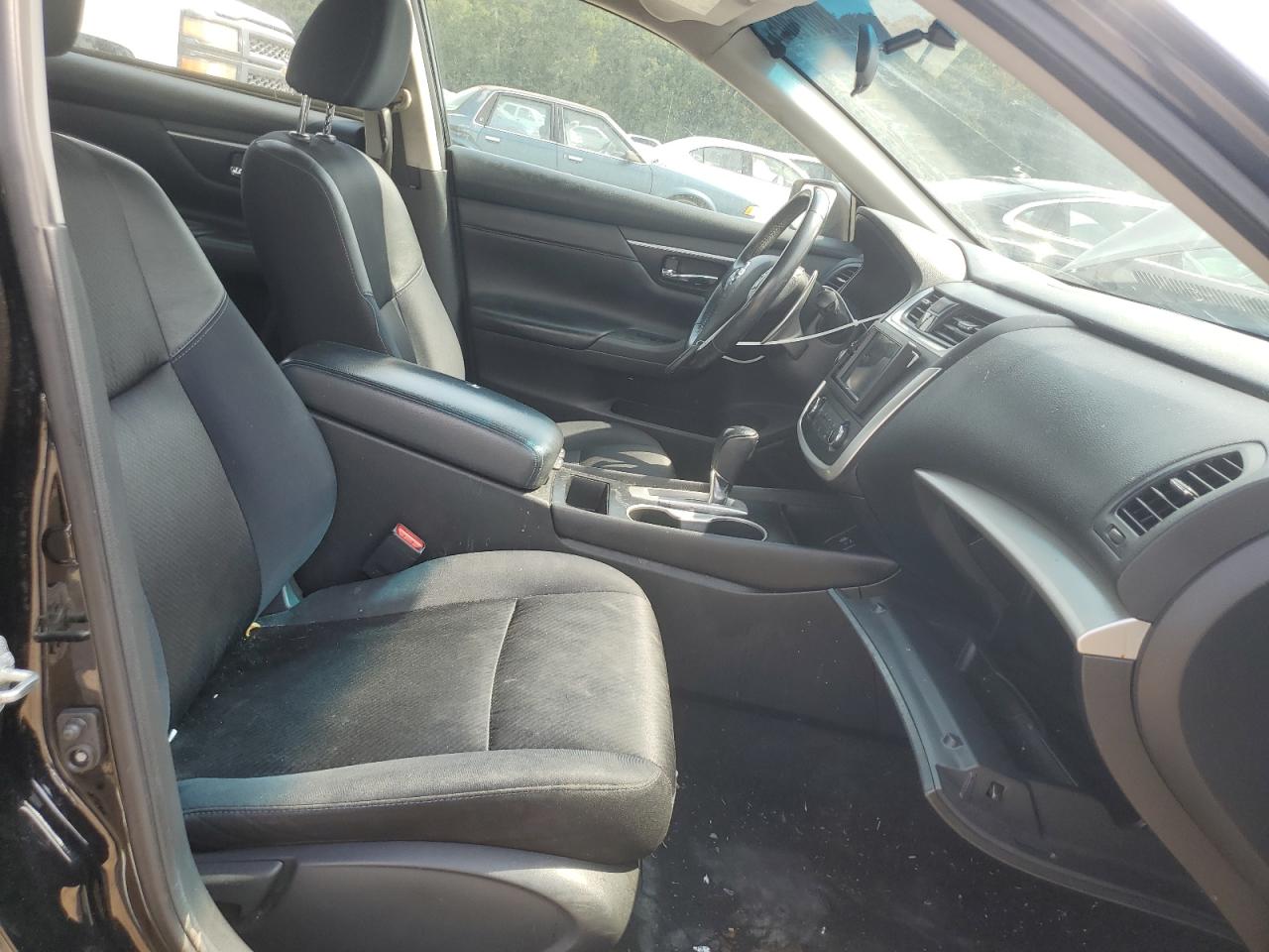 Nissan Altima 2.5 Image 11
