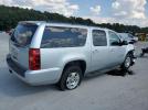 Chevrolet Suburban C1500 Lt Image 12