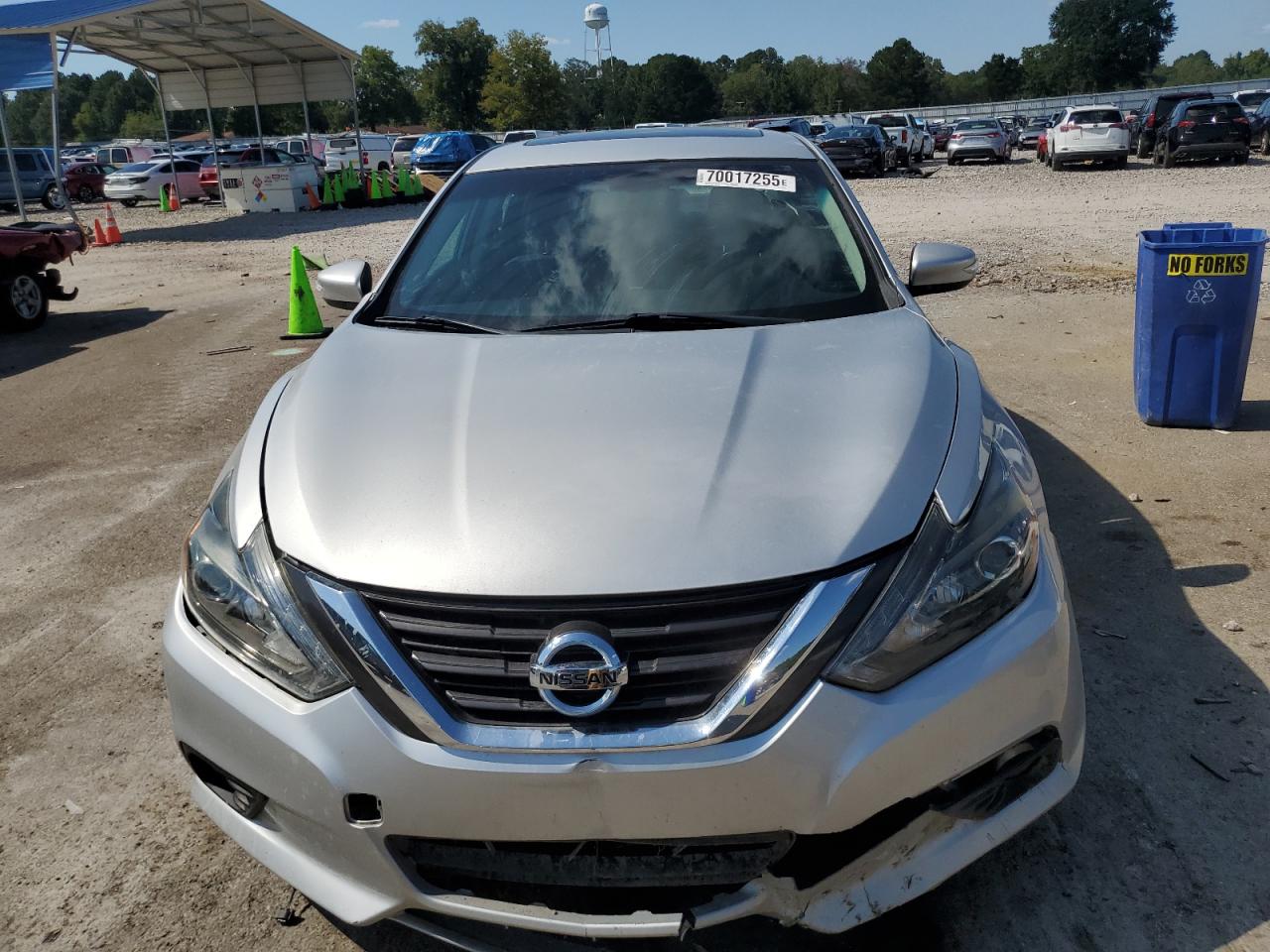Nissan Altima 2.5 Image 3