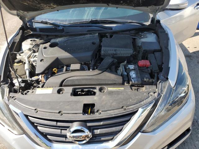 Nissan Altima 2.5 Image 11