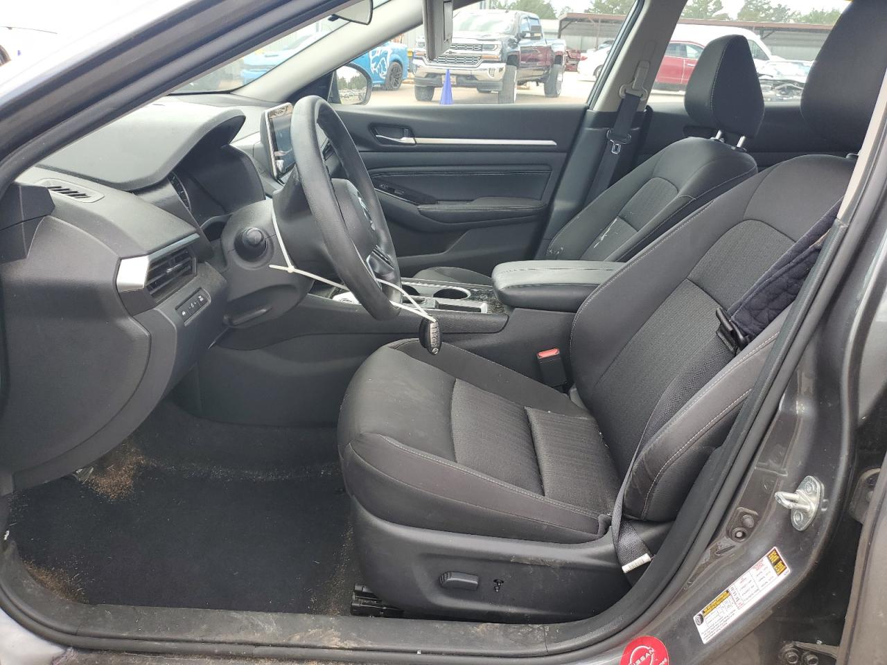 Nissan Altima Sv Image 6