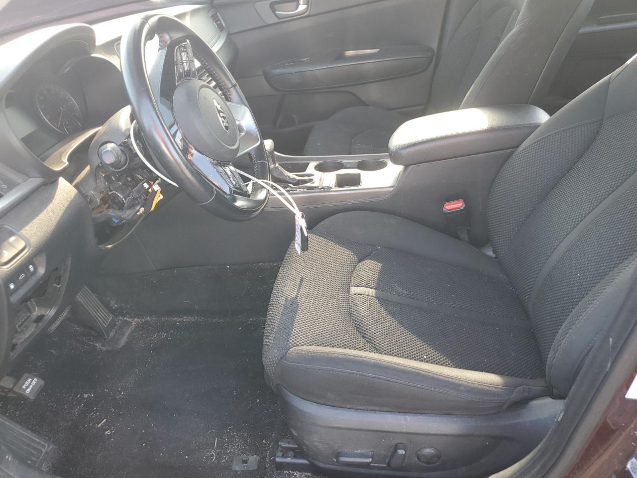 Kia Optima Lx Image 12