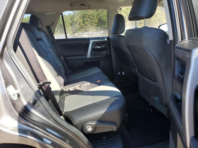 Toyota 4Runner Sr5 Image 13