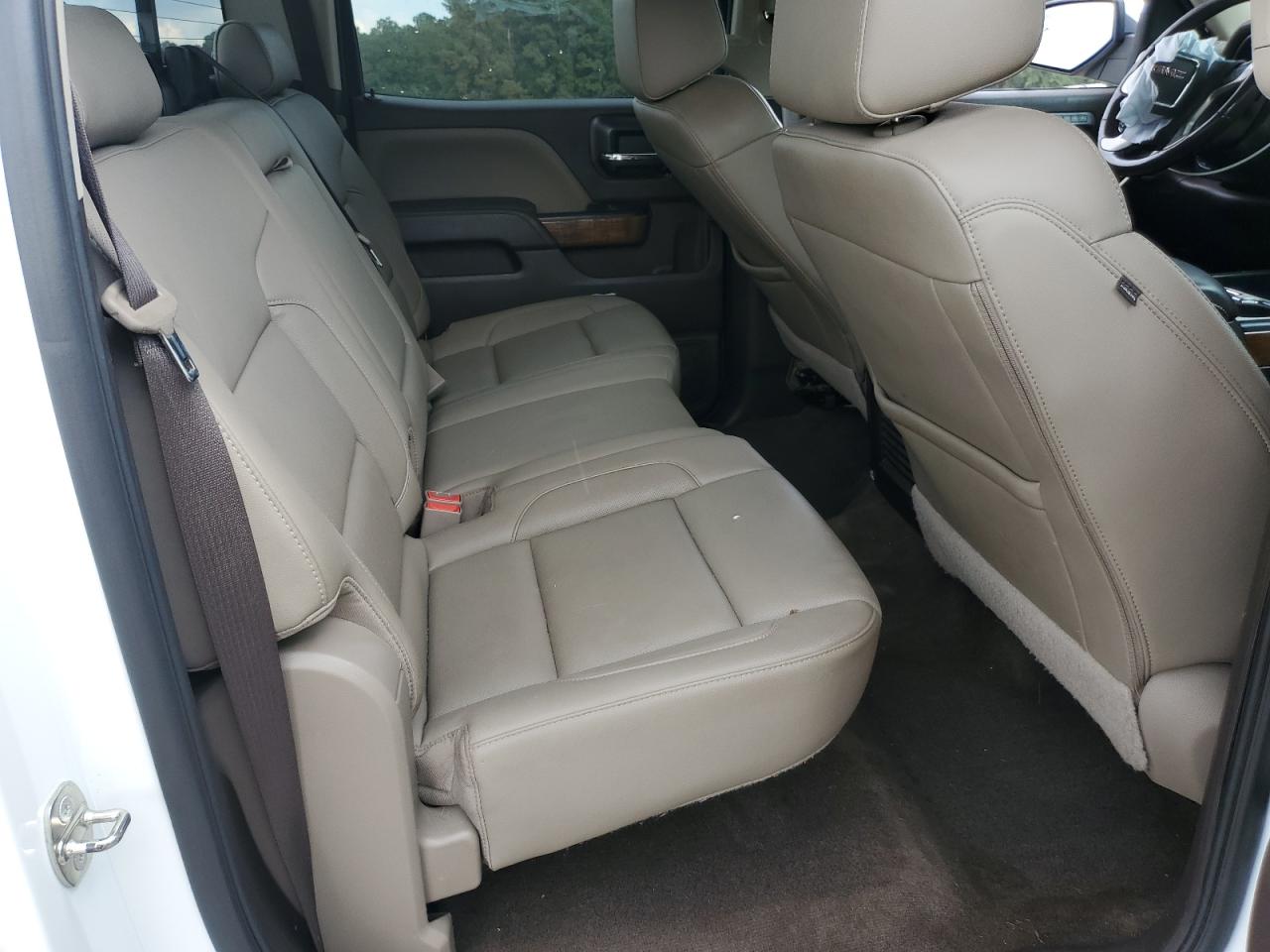 GMC Sierra C1500 Slt Image 10