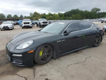  Salvage Porsche Panamera