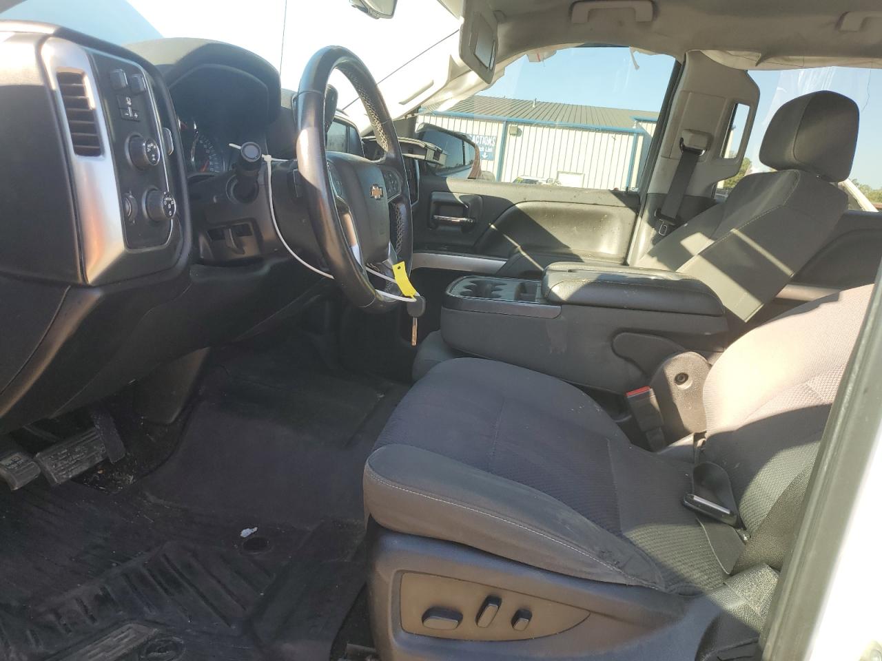 Chevrolet Silverado K1500 Lt Image 7