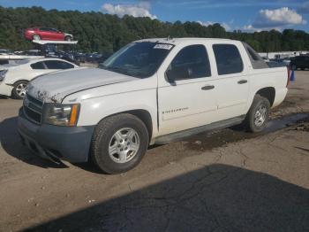  Salvage Chevrolet Avalanche