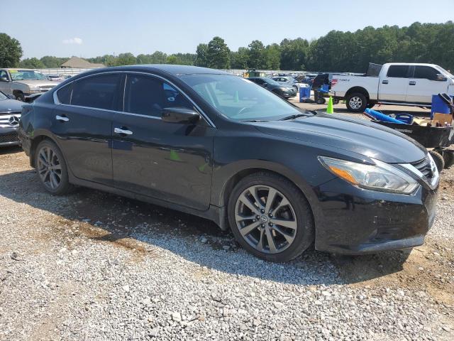 Nissan Altima 2.5 Image 6