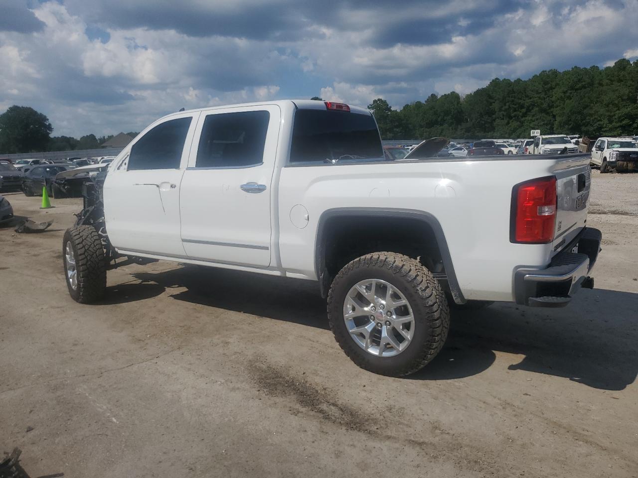 GMC Sierra K1500 Slt Image 3