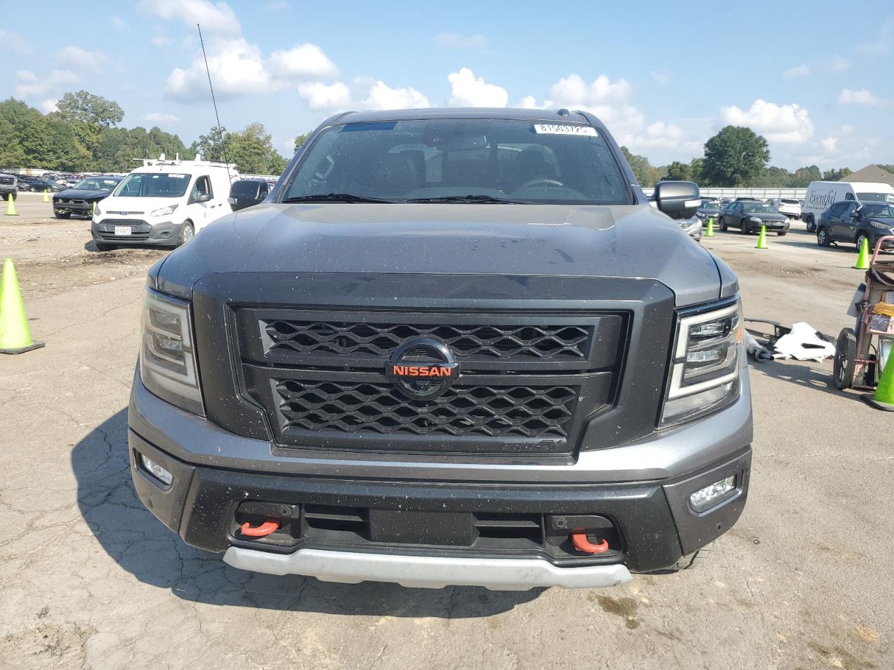 Nissan Titan Sv Image 5