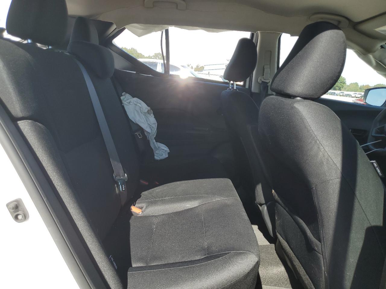 Nissan Kicks S Image 13