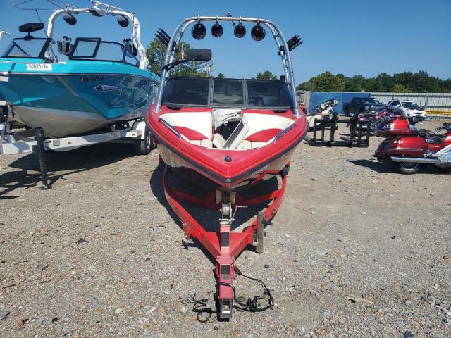 Moomba Boat Image 10