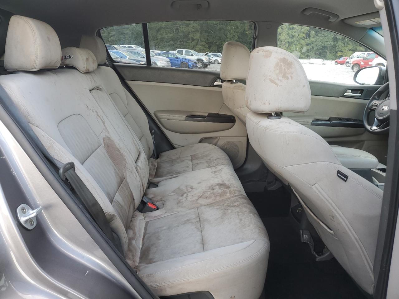 Kia Sportage Lx Image 8