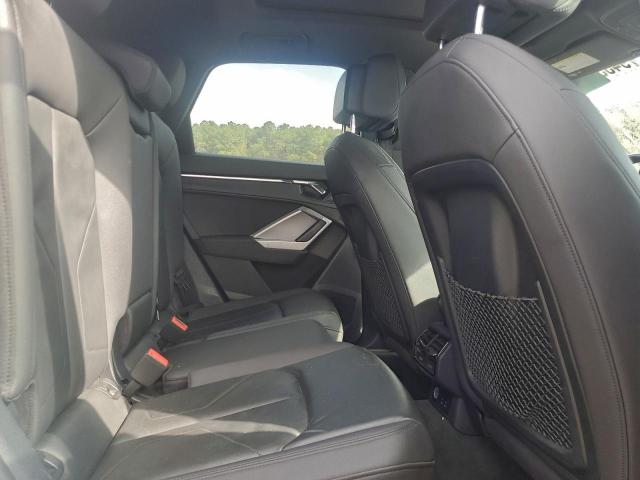 Audi Q3 Premium 40 Image 7