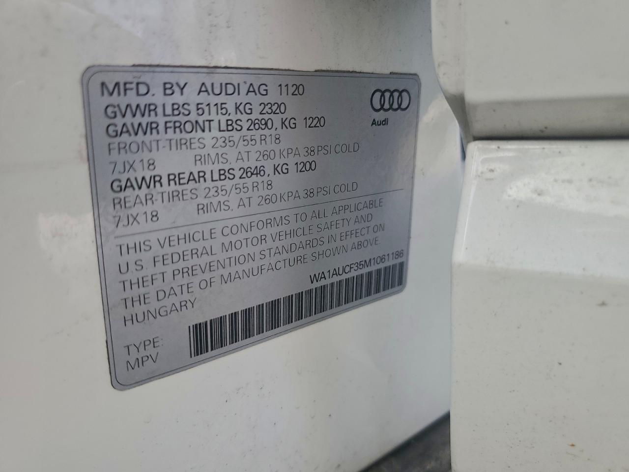 Audi Q3 Premium 40 Image 10