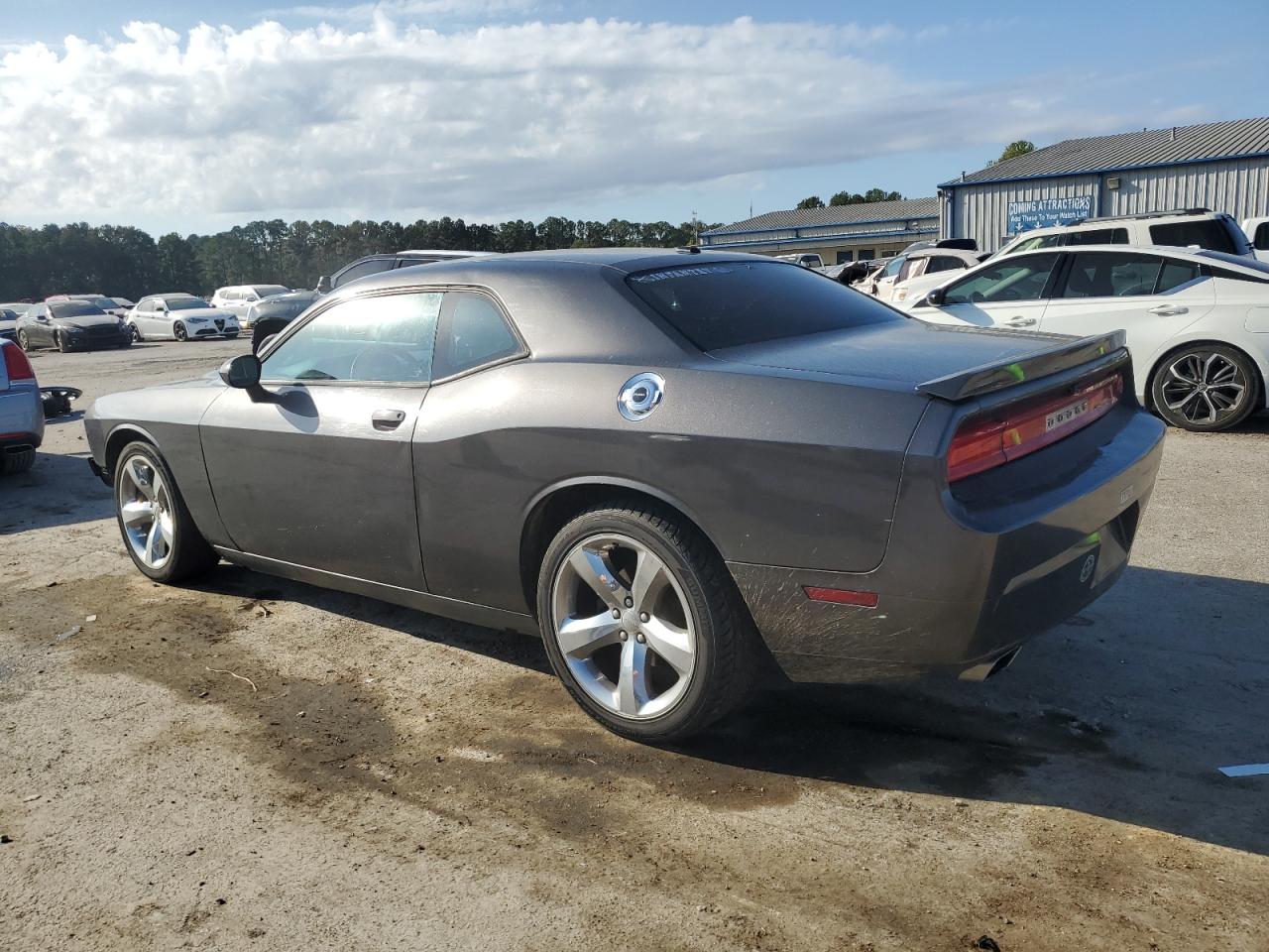 Dodge Challenger Sxt Image 3