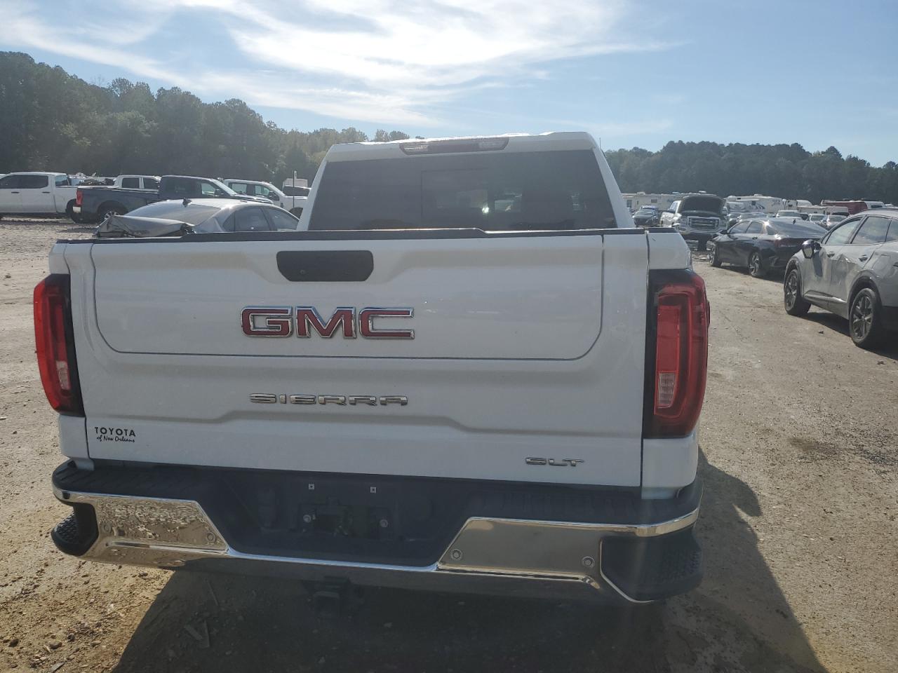 GMC Sierra C1500 Slt Image 5