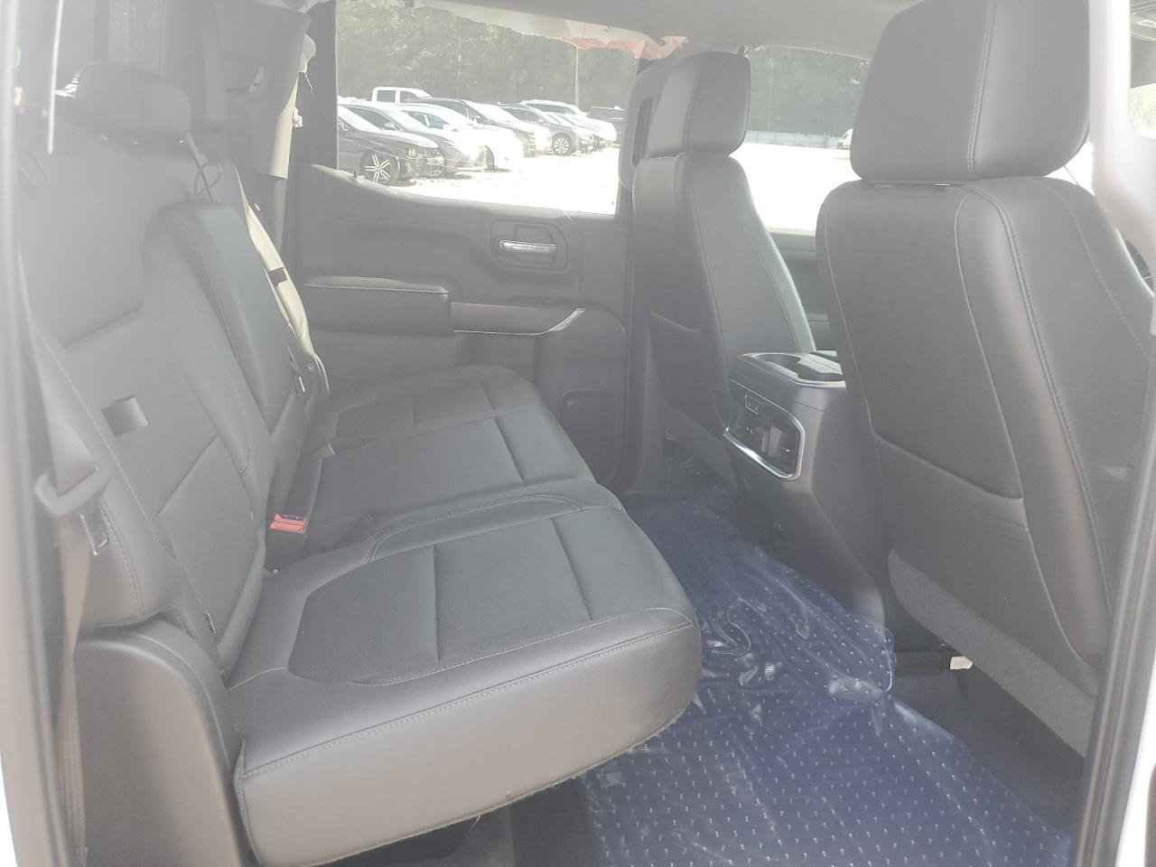 GMC Sierra C1500 Slt Image 11