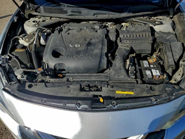 Nissan Maxima 3.5s Image 10