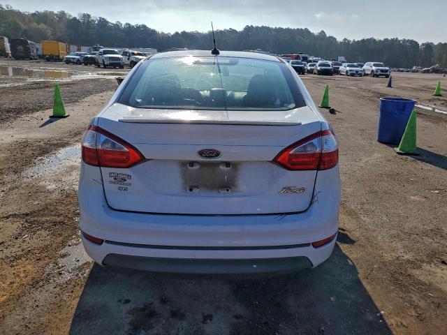 Ford Fiesta Se Image 7