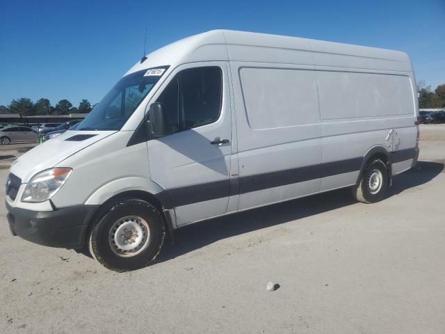  Salvage Mercedes-Benz Sprinter