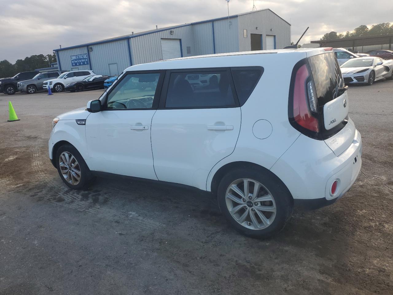 Kia Soul + Image 5