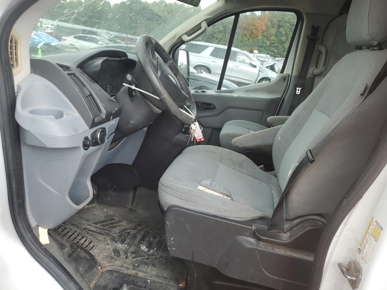 Ford Transit T-250 Image 2