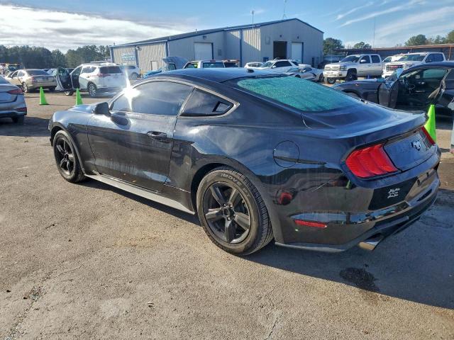 Ford Mustang Image 4